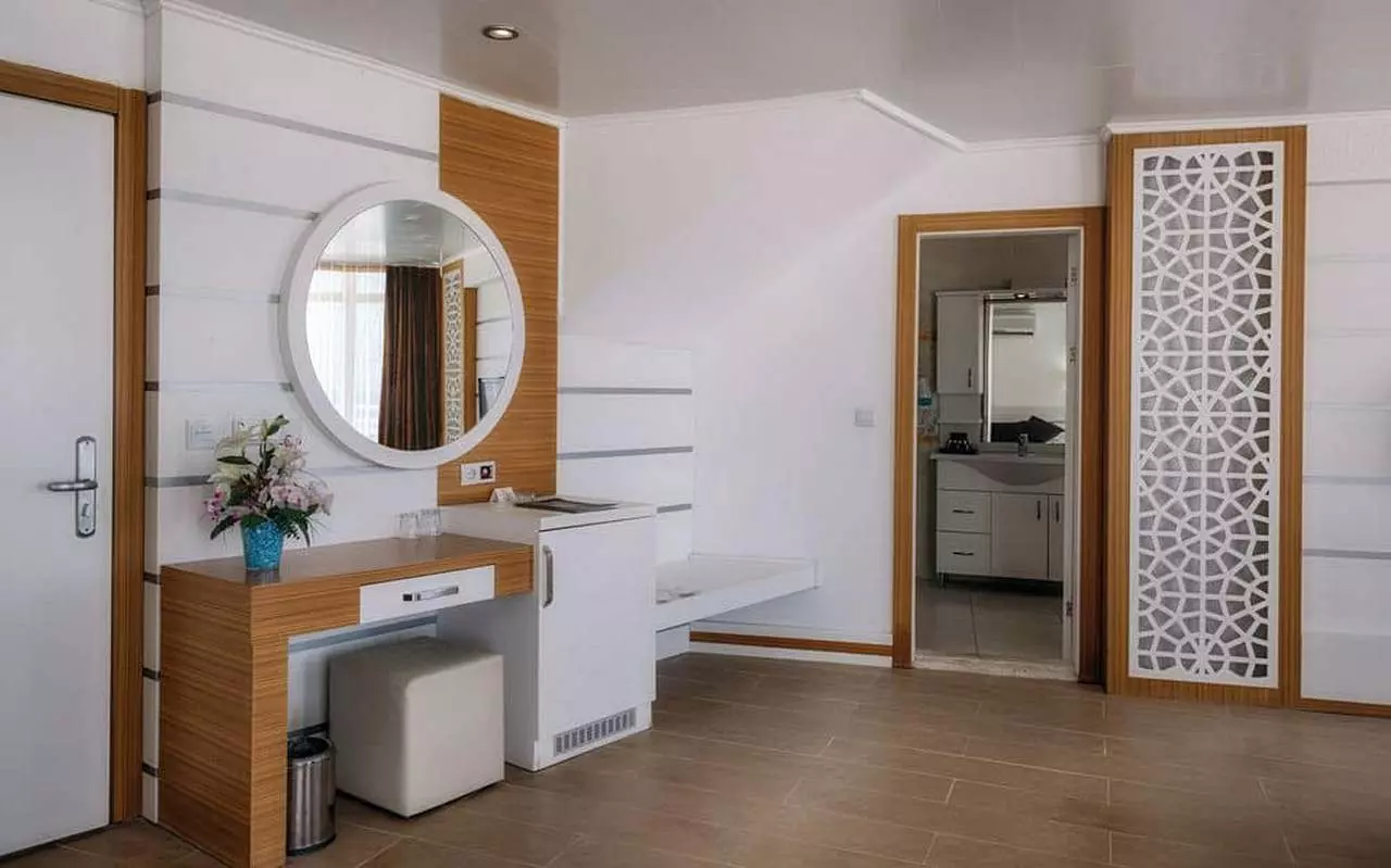 ROYALTOWER_SHABAVIZ (11).jpg